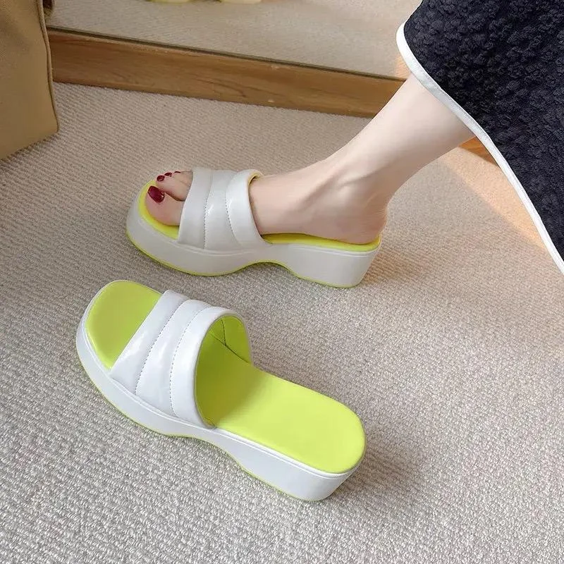 Neptila platform slipper