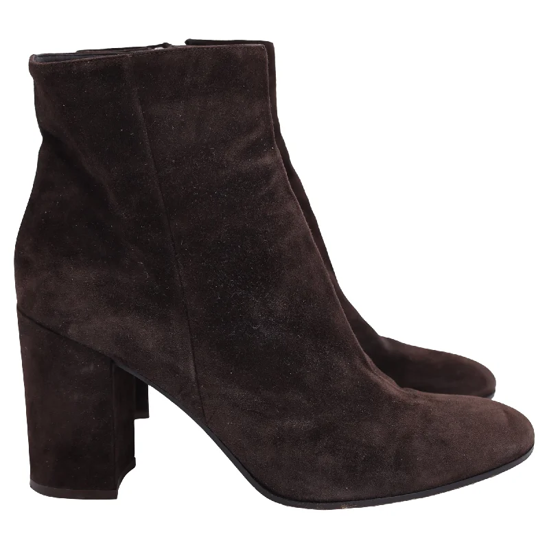 Gianvito Rossi Margaux Heeled Ankle Boots in Brown Suede