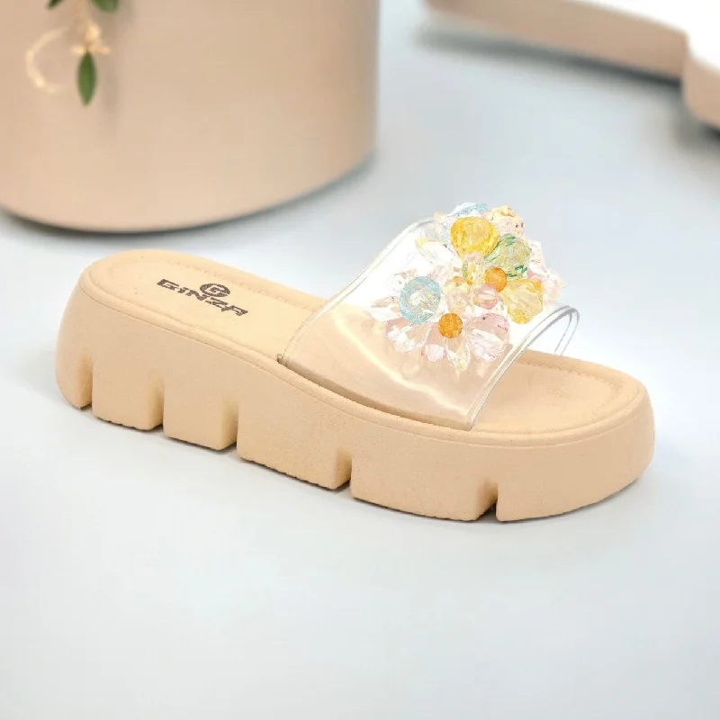 Transparent pearl slipper