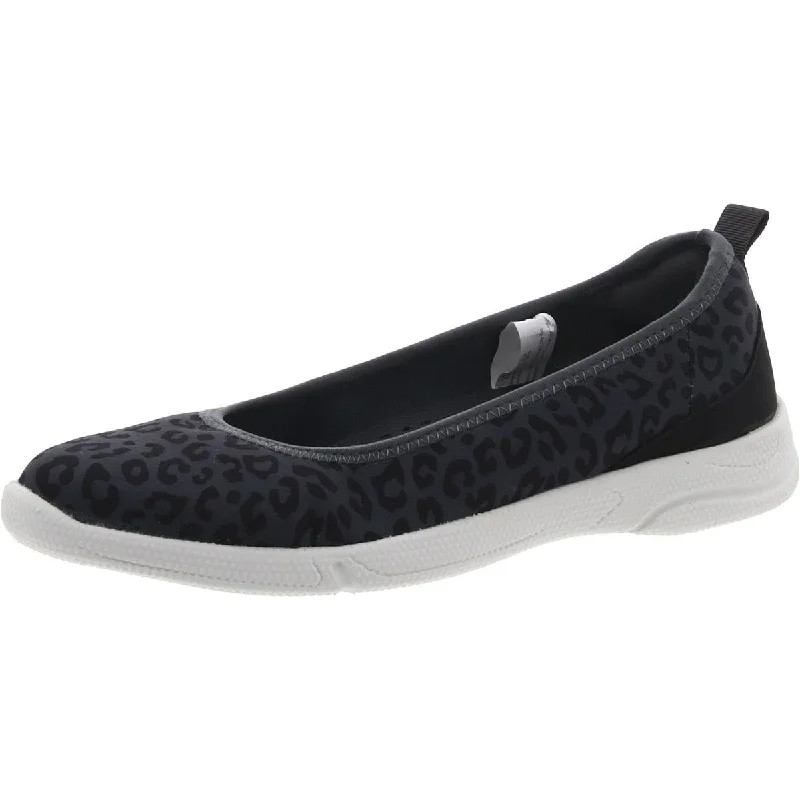 Dearfoams Womens Printed Slip-On Flat Shoes